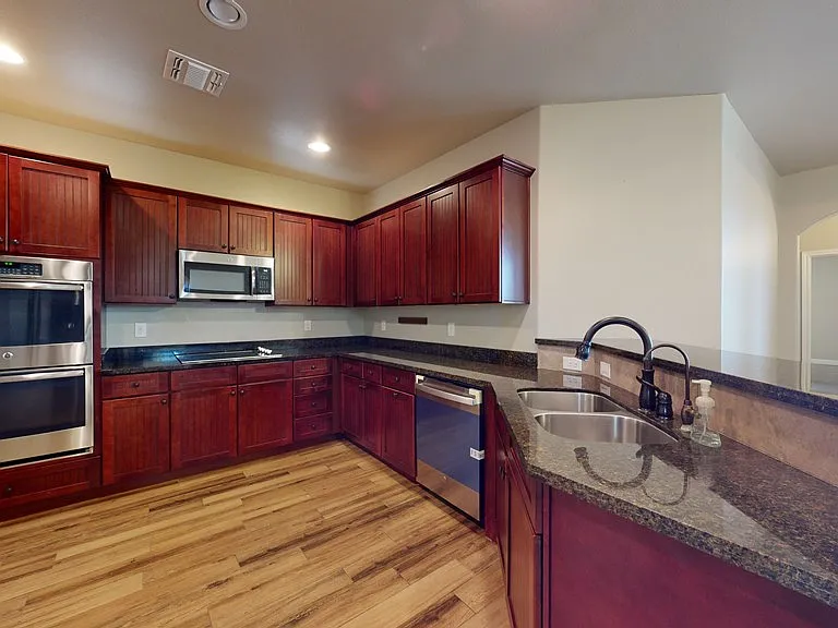 6017 Aurora Way — Photo 12