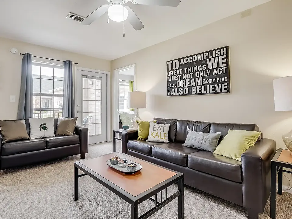 Block 36 - Student Living Priced Per Room