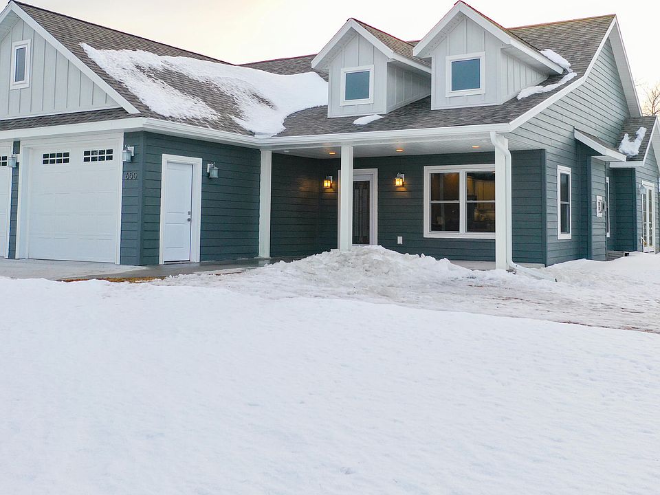 1st image of 650 Garden Dr SW