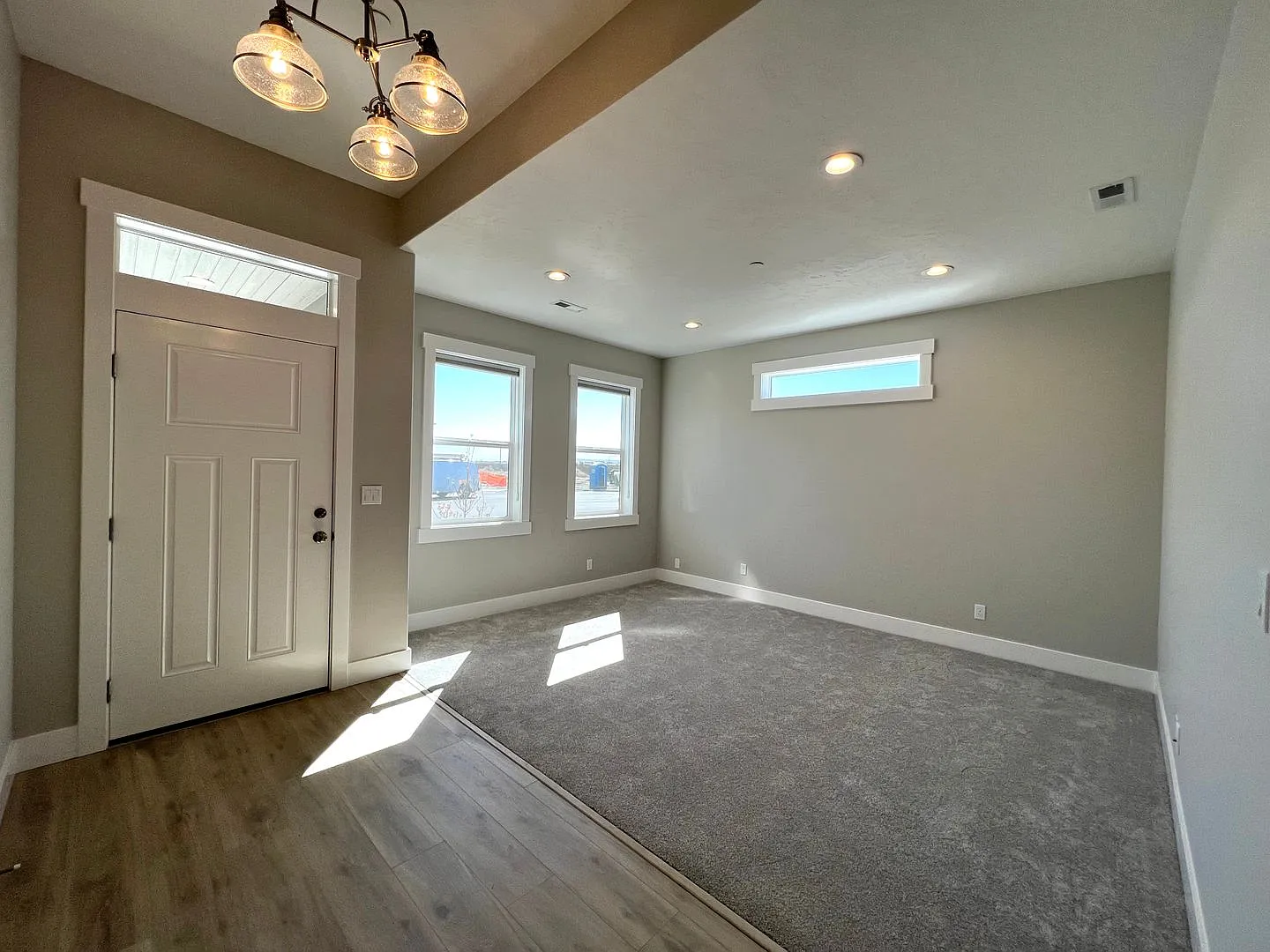 Gorgeous West Richland Home Near Country Mercantile — Photo 3