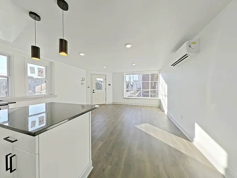 4223 Manayunk Avenue — Photo 7