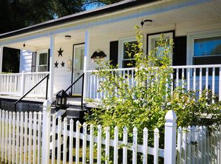 844 Berry Farm Rd, Staunton, VA 24401