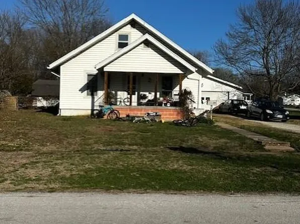 210 N Olive Street, Marshfield, MO 65706