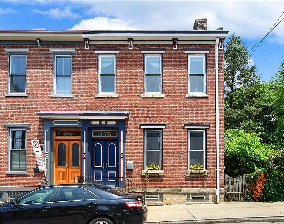 175 44th St photo 1