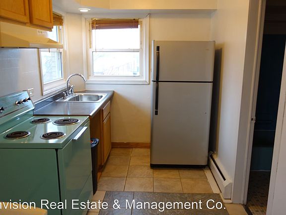 5th image of 3874 Ruby St APT 2NE