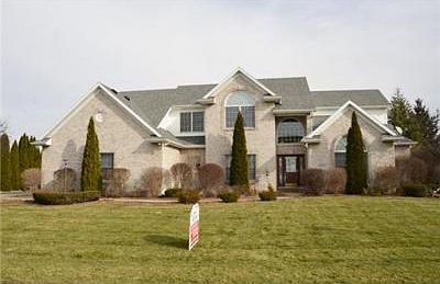 1st image of 51306 Amesburry Way
