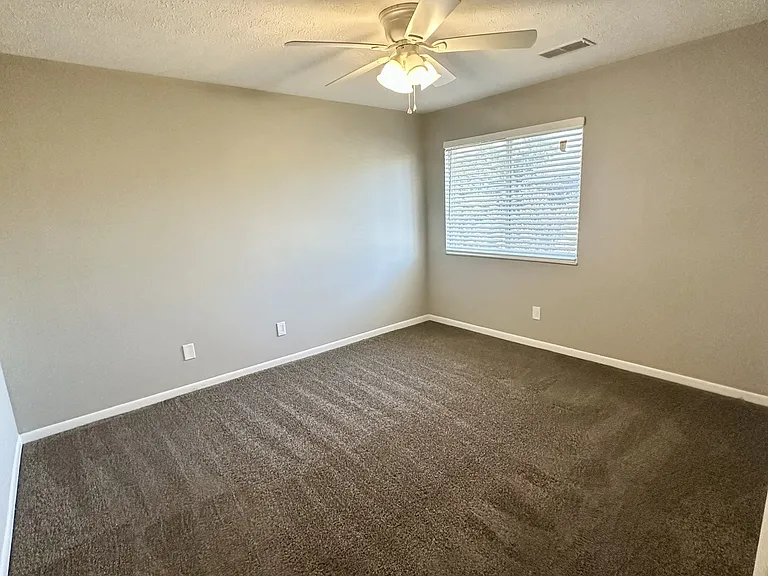8854 Eagleview Dr #3 — Photo 5
