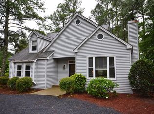 345 Saint Andrews Dr, Pinehurst, NC 28374
