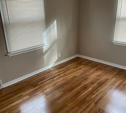 5th image of 1826 N Cotner Blvd