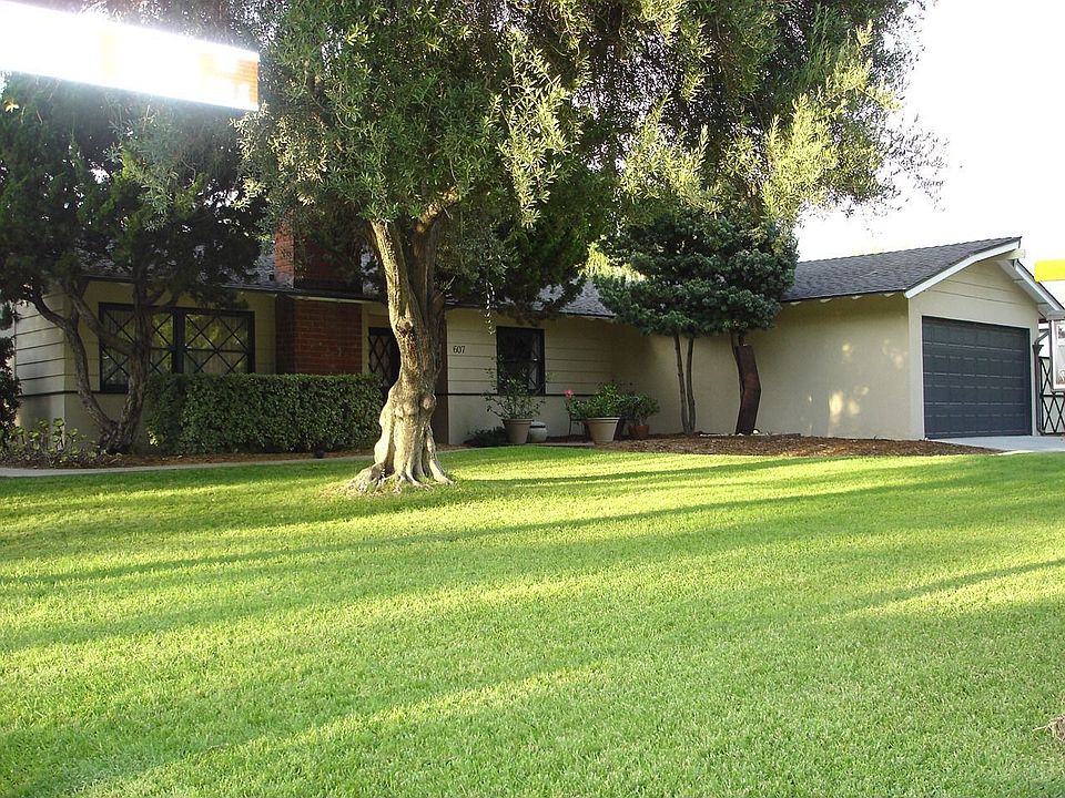 1st image of 607 Black Hills Dr
