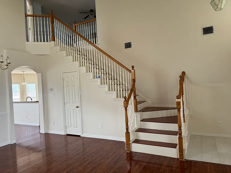 4428 Heath Ct — Photo 10