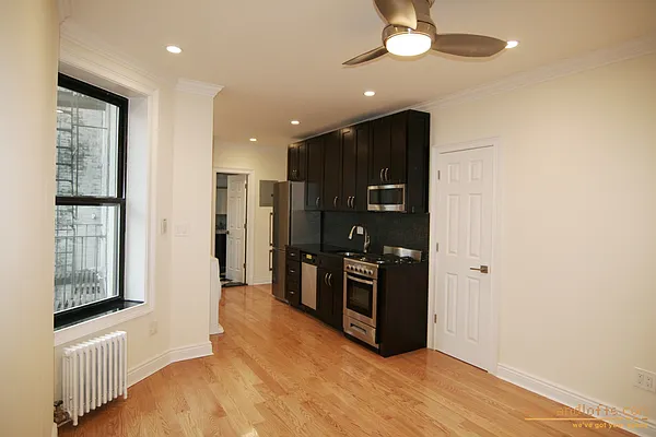 Rented by aptsandlofts.com | media 49