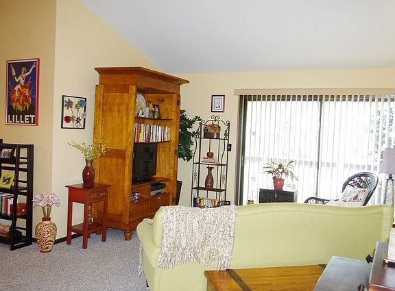 2nd image of 2285 N Enlund Dr Unit 1819-6