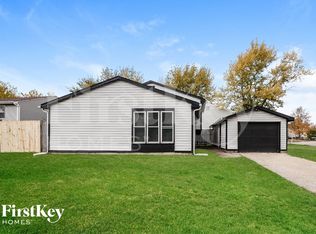 9318 Kingsboro Cir, Indianapolis, IN 46235