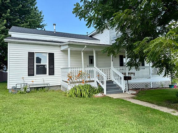 3rd image of 329 Hollister Ave