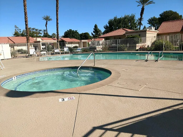 49181 Eisenhower Dr — Photo 37