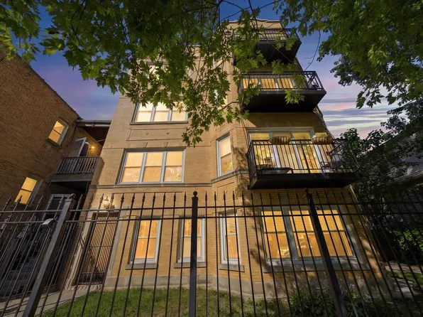4304 N Saint Louis Ave APT 1B, Chicago, IL 60618