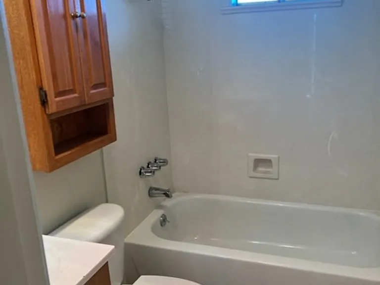 204 Fargo St — Photo 12