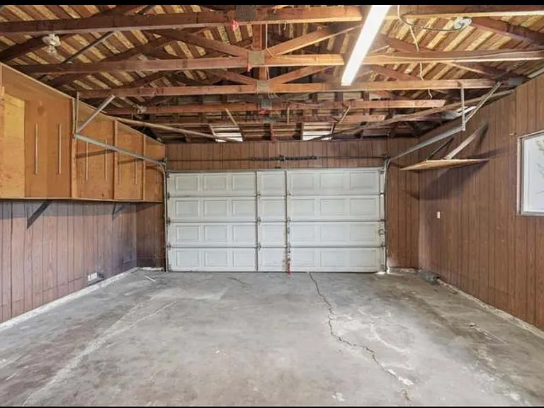 209 Tokay Ave — Photo 26