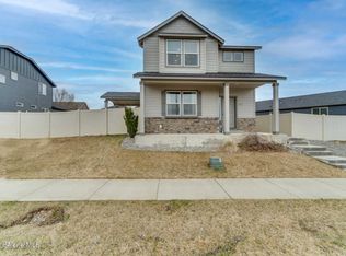 3717 N Charleville Rd, Post Falls, ID 83854