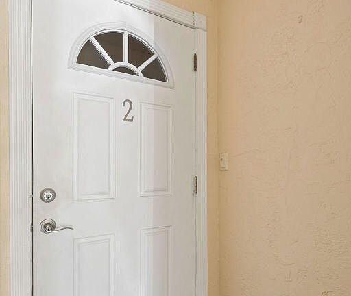 2nd image of 360 Wilma Cir APT 2
