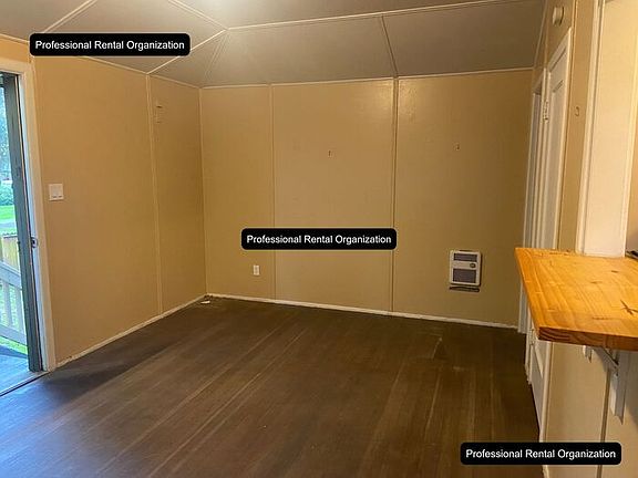 5th image of 1046 Oak Ave