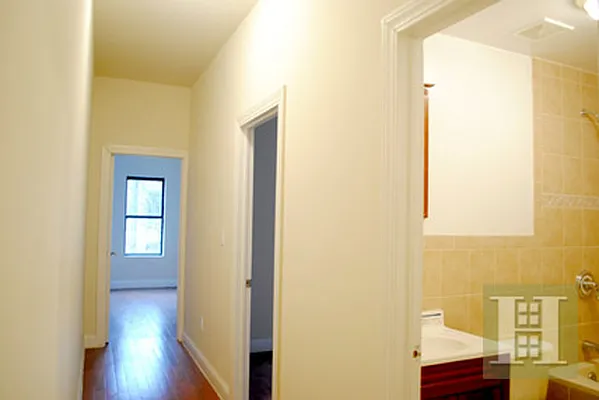 Rented by Halstead Real Estate | media 27