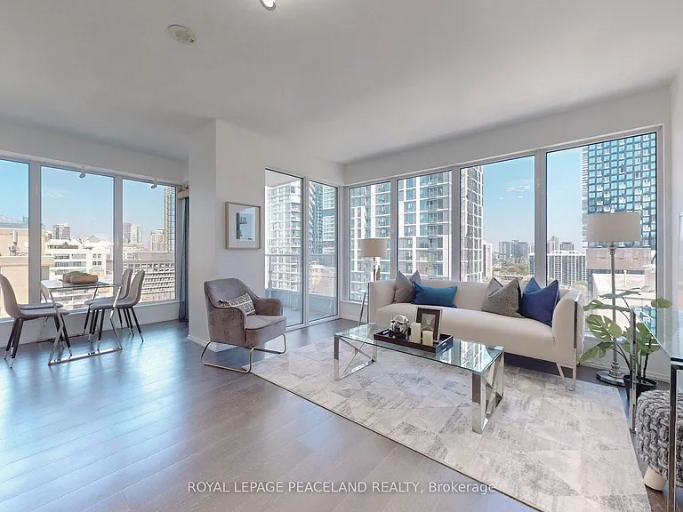 68 Shuter St #1810 — Photo 2