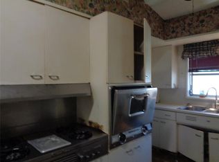 1101 Poplar Ave, Victoria, TX 77901