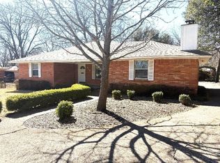 115 N Crest St, Lancaster, TX 75146