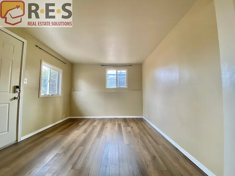101 1/2 Terrace Dr — Photo 8