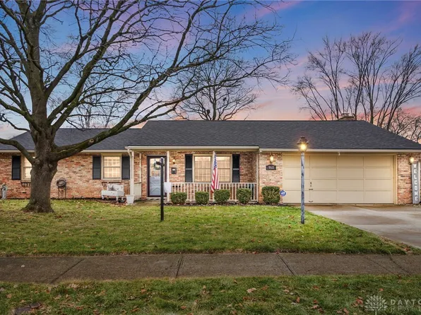 960 Maplecrest Dr, Troy, OH 45373