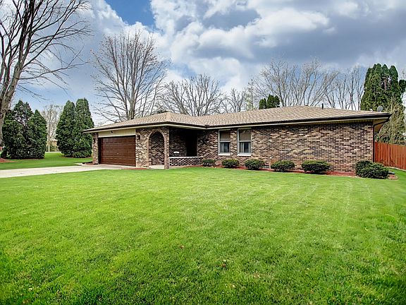 2nd image of 675 Jayell Dr