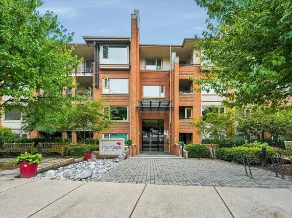 4728 Dawson St #401, Burnaby, BC V5C 0A9
