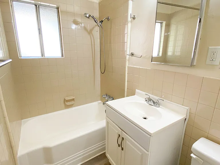 537 N 5th Ave — Photo 10