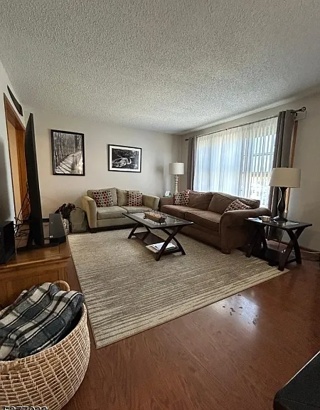 45 Burlington Ct — Photo 4