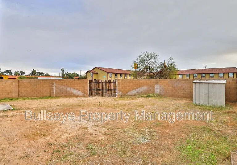 1697 N La Fresa Dr — Photo 20