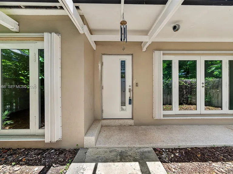 12935 SW 81st Ave — Photo 5