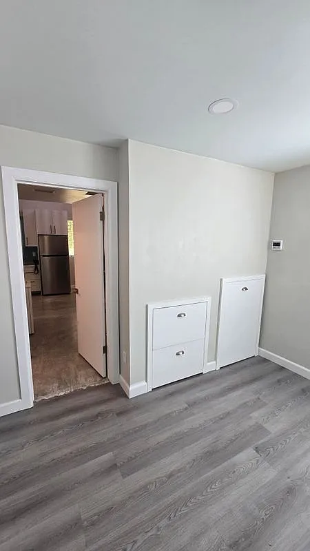 2 bed, 1.0 bath, 630 sqft, $2,500 — Photo 4