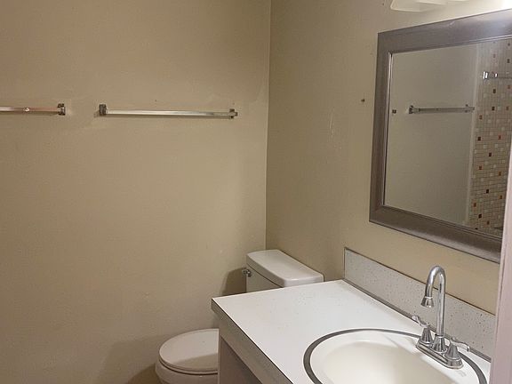 4th image of 749 E North 10th St #3