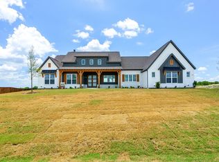 2350 Kinley Brooke Dr, Waxahachie, TX 75167