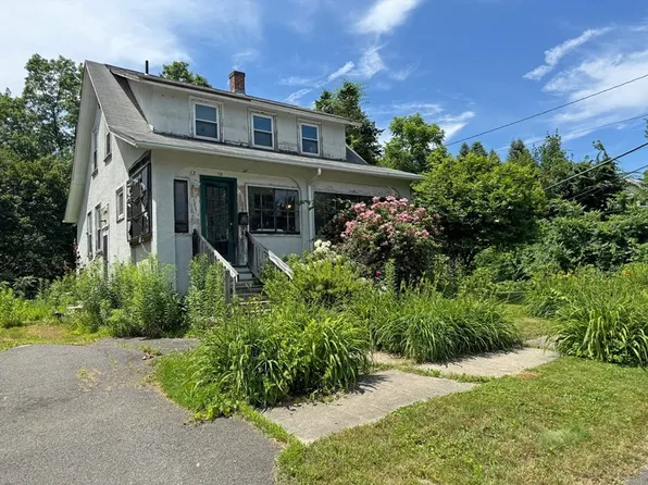12 Western Ave, Greenfield, MA 01301