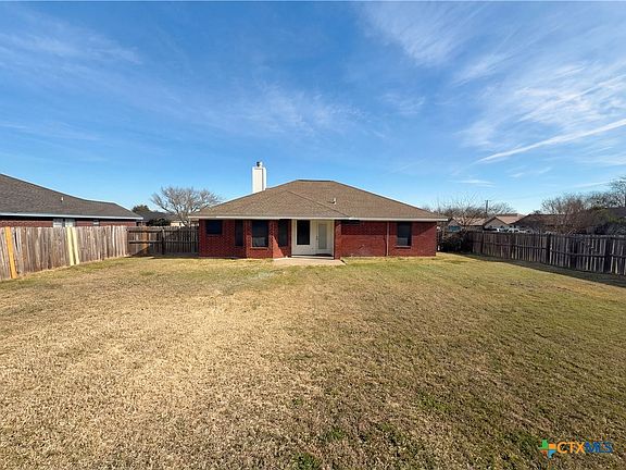 5th image of 1802 Moonstone Dr