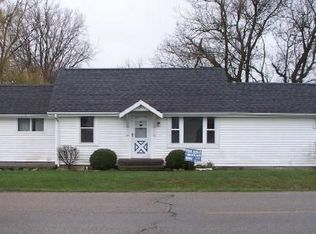 10274 E Miller Rd, Durand, MI 48429