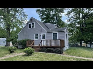 97 Westwood Ave, East Longmeadow, MA 01028