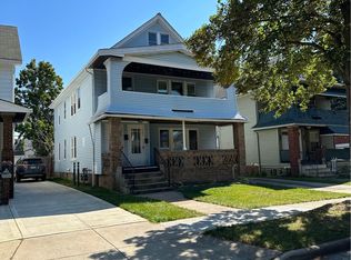 2101 Waterbury Rd, Lakewood, OH 44107