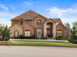 6052 S Danforth Ave, Springfield, MO 65804