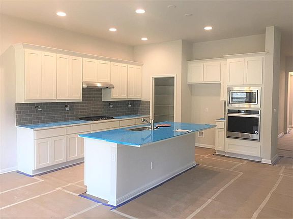 2nd image of 233 Orchard Park Dr