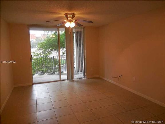5th image of 12148 Saint Andrews Pl APT 207