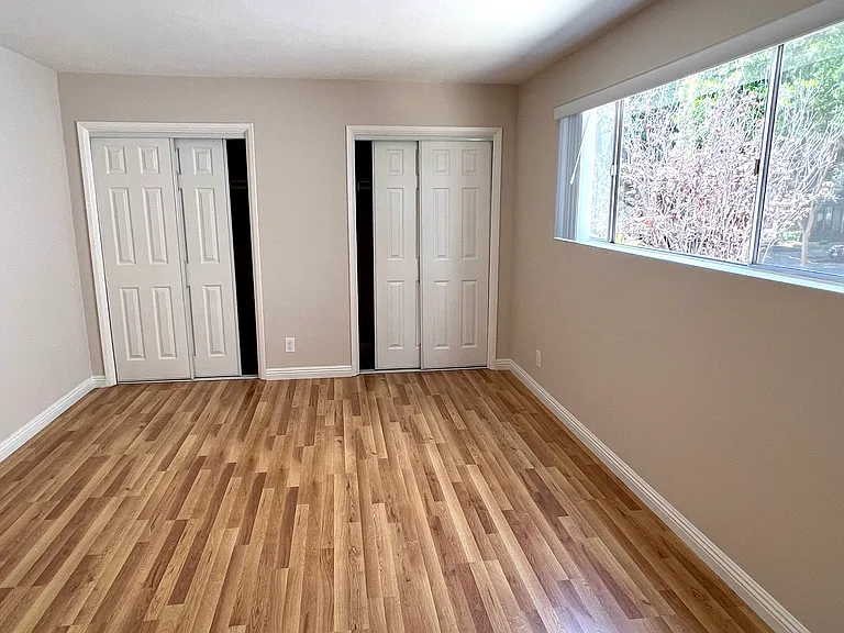817 2nd St #101 — Photo 11